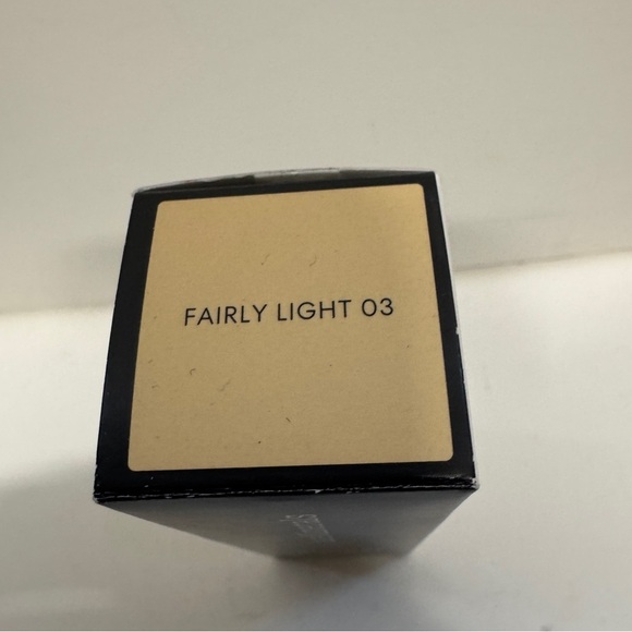 Bareminerals Original Liquid Mineral Foundation Spf 20 Fairly Light 03 - Picture 3 of 3